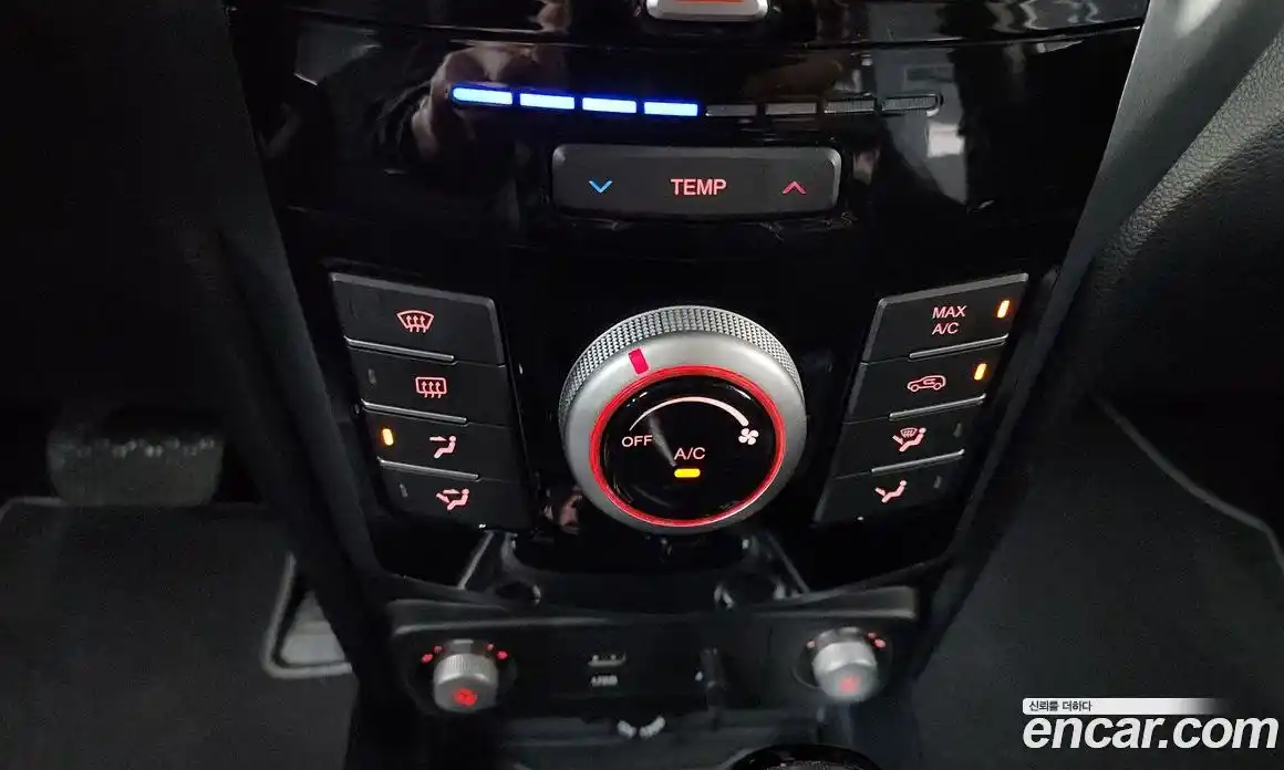 SsangYong TIBOLI 2018 1.6 автомат (гидро), фото 30