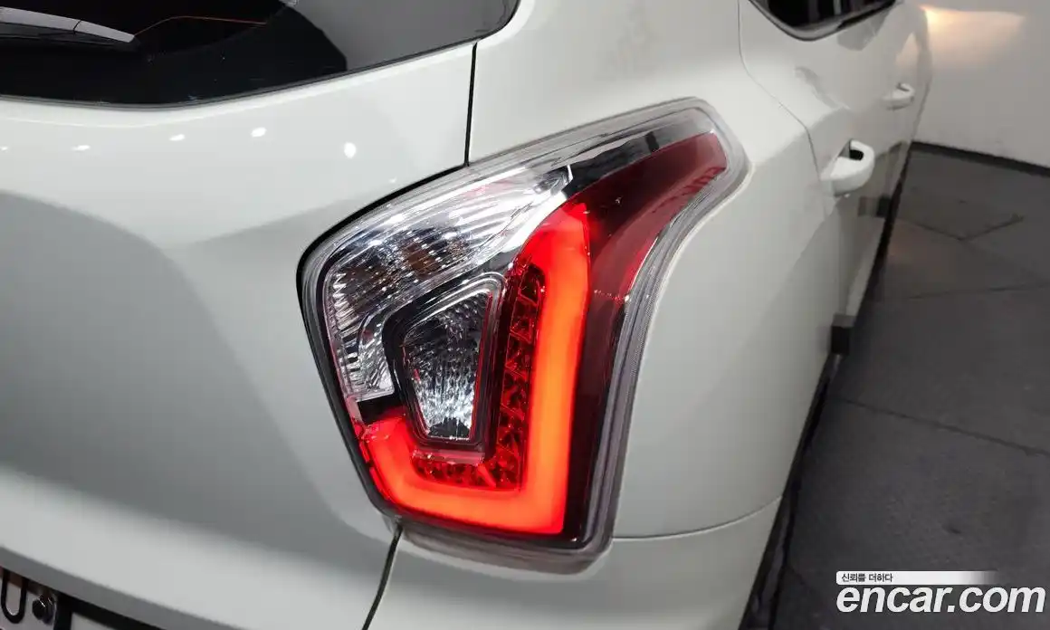 SsangYong TIBOLI 2018 1.6 автомат (гидро), фото 8
