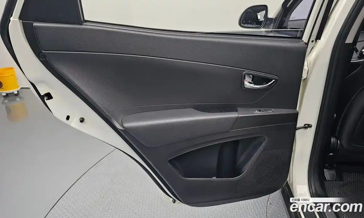 SsangYong Korando 2013 2.0 автомат (гидро), фото 15