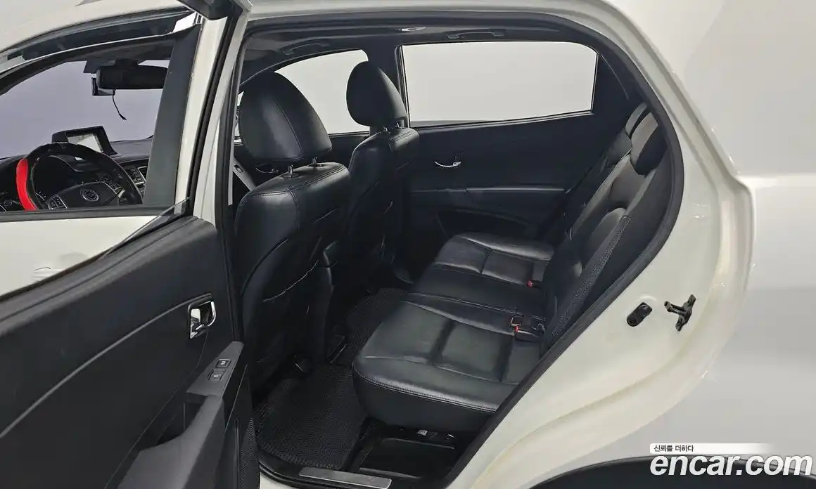 SsangYong Korando 2013 2.0 автомат (гидро), фото 17