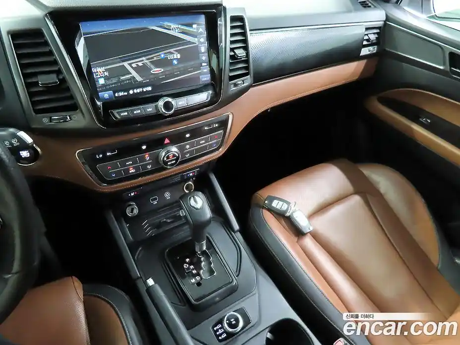 SsangYong Rexton 2020 2.2 автомат (гидро), фото 17