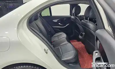 Mercedes-Benz C-Class 2017 2.0 автомат (гидро), миниатюра 12