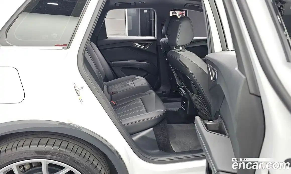 Audi Q4 e-tron 2025 0.2 автомат (гидро), фото 18