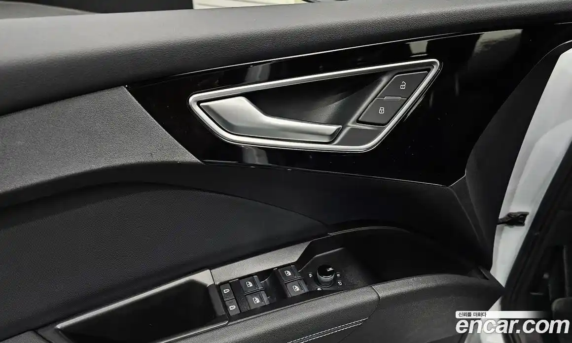 Audi Q4 e-tron 2025 0.2 автомат (гидро), фото 23