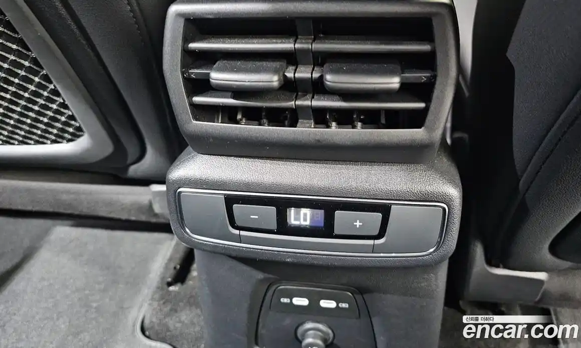 Audi Q4 e-tron 2025 0.2 автомат (гидро), фото 31