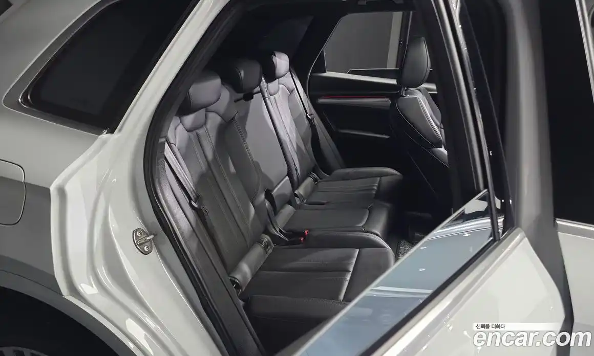 Audi Q5 2020 3.0 автомат (гидро), фото 18