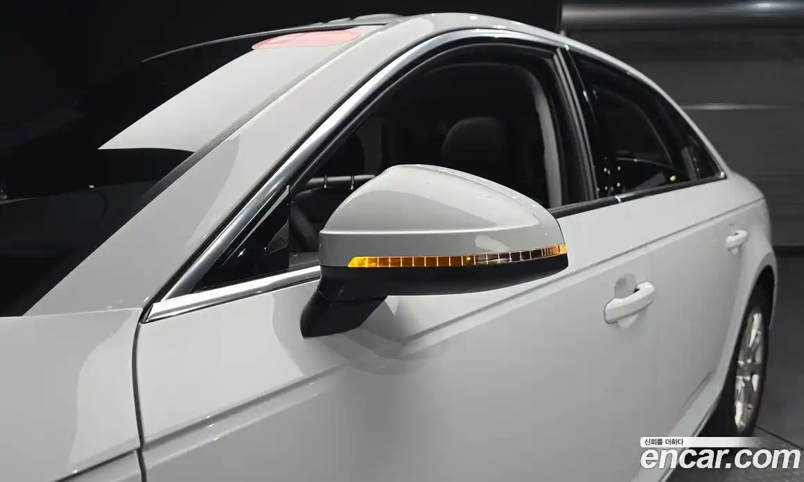 Audi A4 2019 2.0 автомат (гидро), фото 26