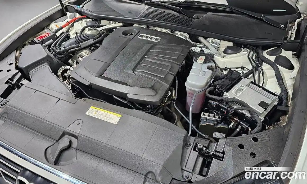 Audi A6 2021 2.0 автомат (гидро), фото 6