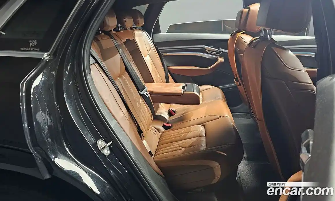 Audi e-tron 2020 0.2 автомат (гидро), фото 12