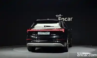 Audi e-tron 2020 0.2 автомат (гидро), миниатюра 4