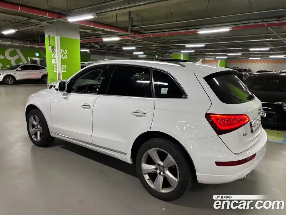 Audi Q5 2015 2.0 автомат (гидро), фото 6