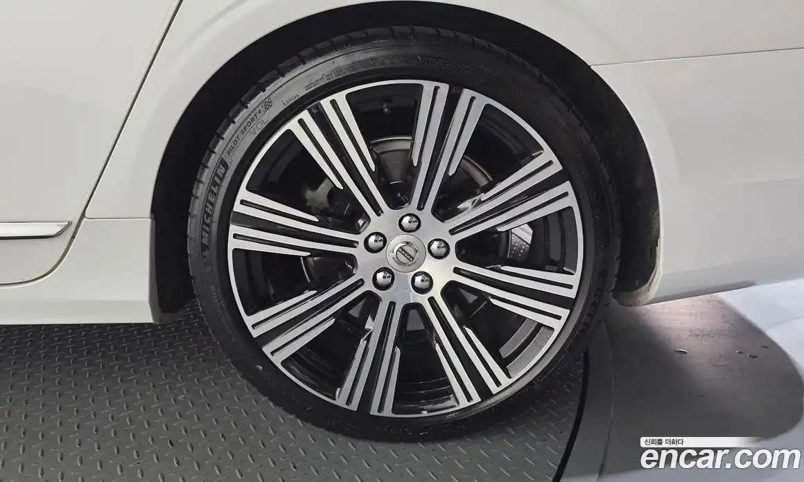 Volvo S90 2021 2.0 автомат (гидро), фото 7