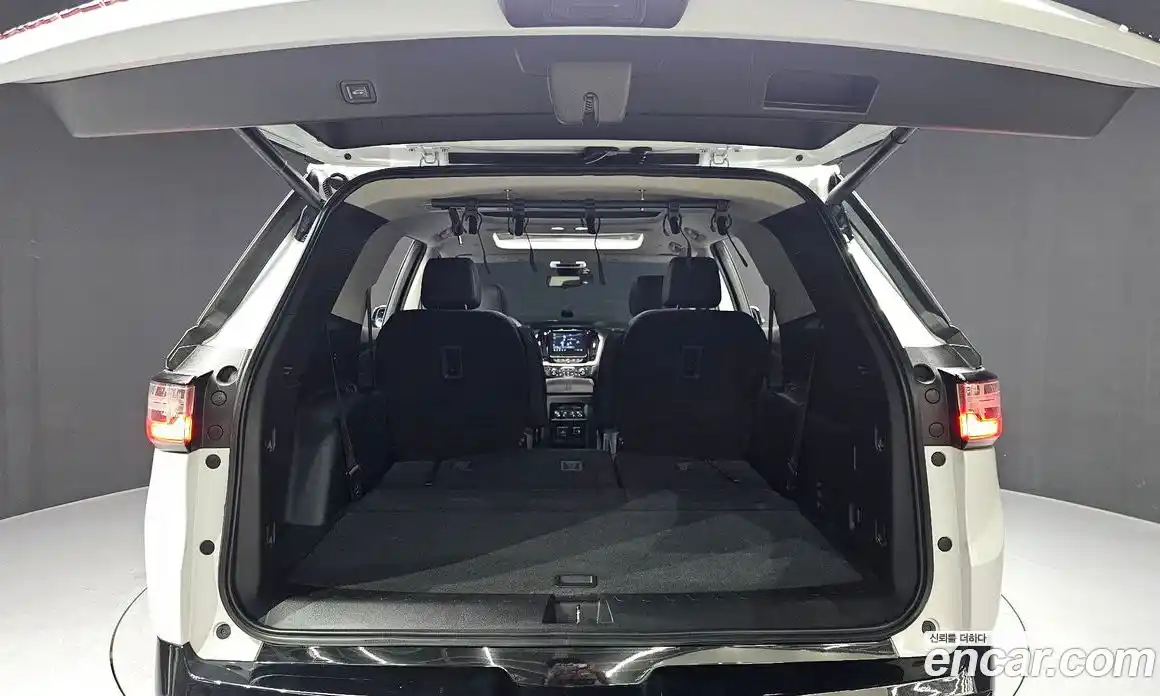 Chevrolet Traverse 2021 3.6 автомат (гидро), фото 22