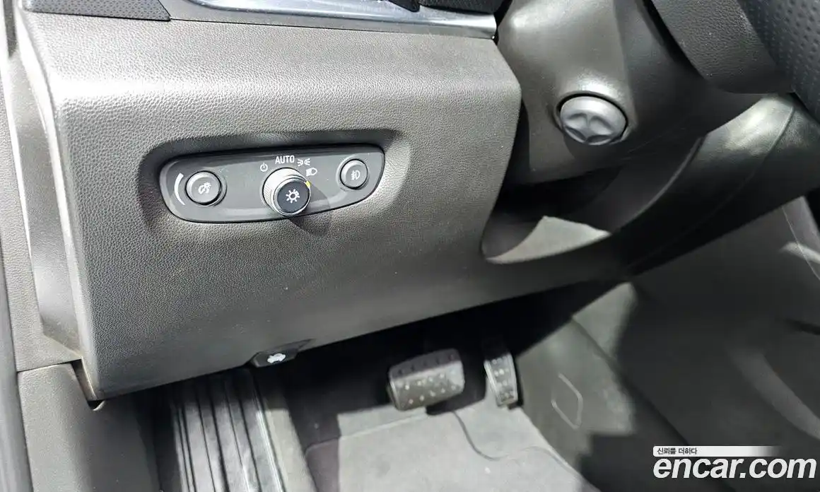 Chevrolet Traverse 2021 3.6 автомат (гидро), фото 24