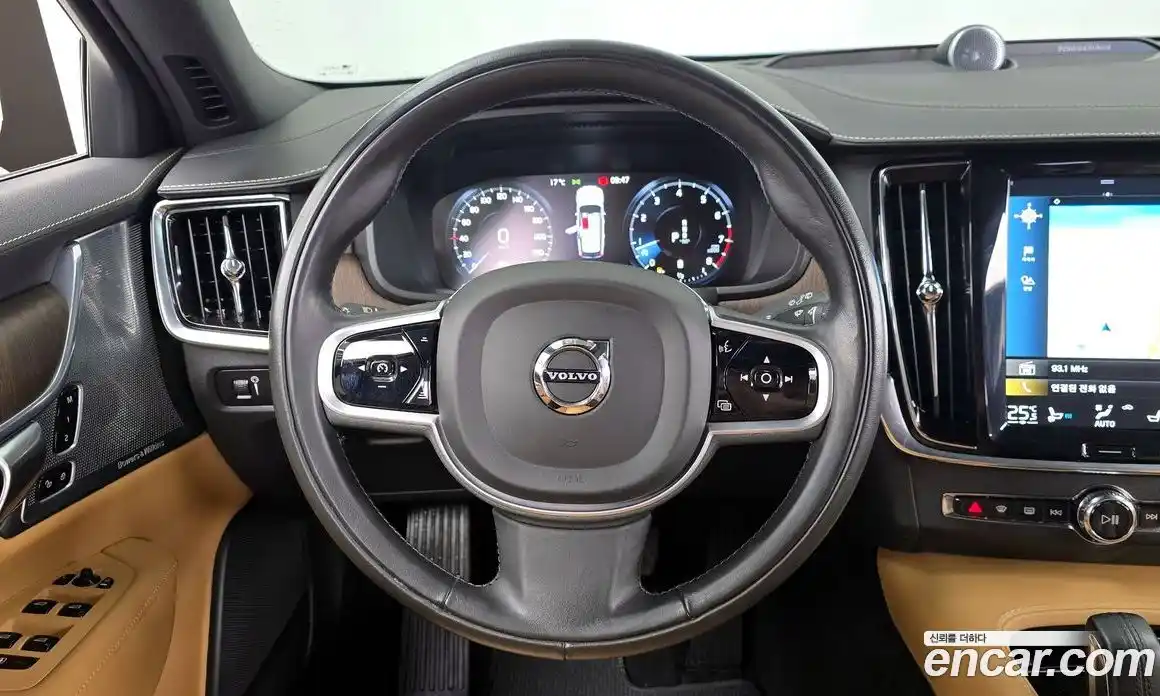 Volvo V90 2021 2.0 автомат (гидро), фото 12