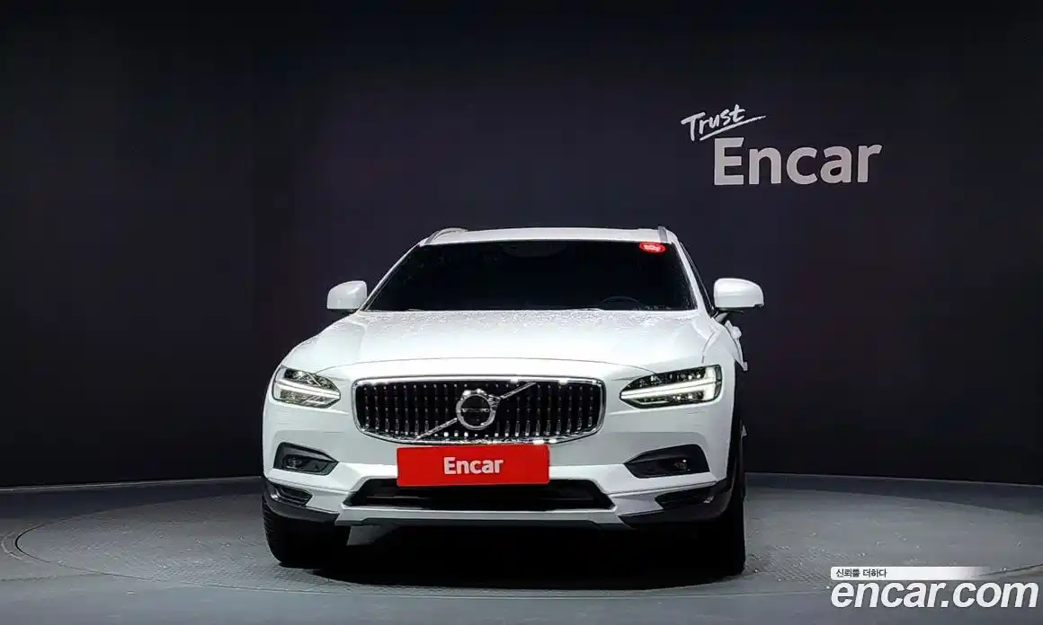 Volvo V90 2021 2.0 автомат (гидро), фото 3