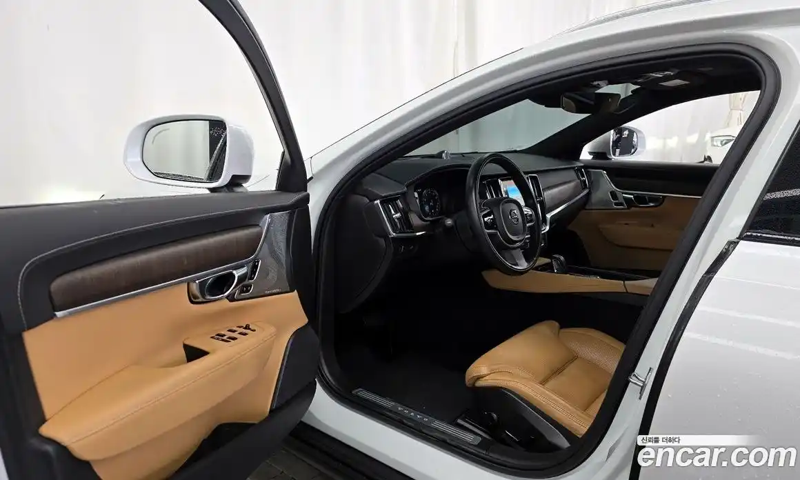 Volvo V90 2021 2.0 автомат (гидро), фото 10