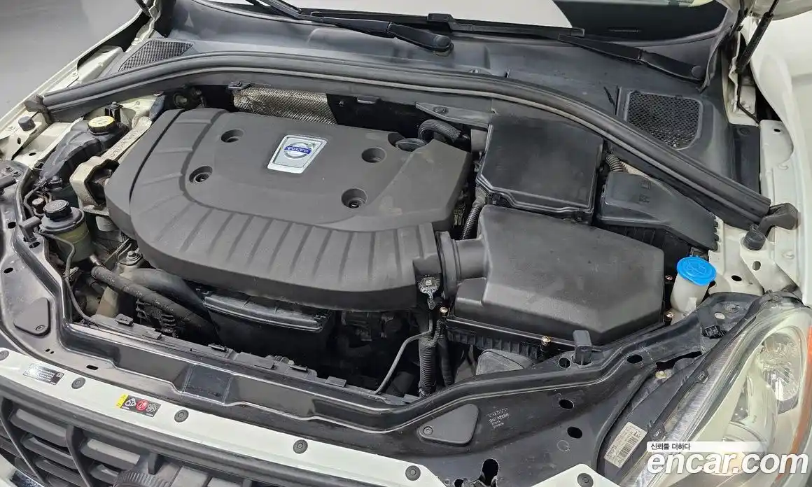 Volvo XC60 2012 2.0 автомат (гидро), фото 6