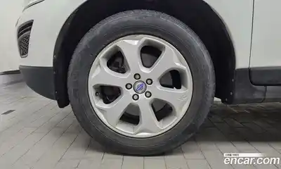 Volvo XC60 2013 2.0 автомат (гидро), миниатюра 5