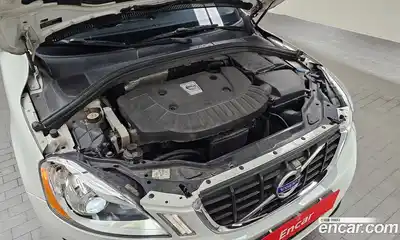 Volvo XC60 2013 2.0 автомат (гидро), миниатюра 6