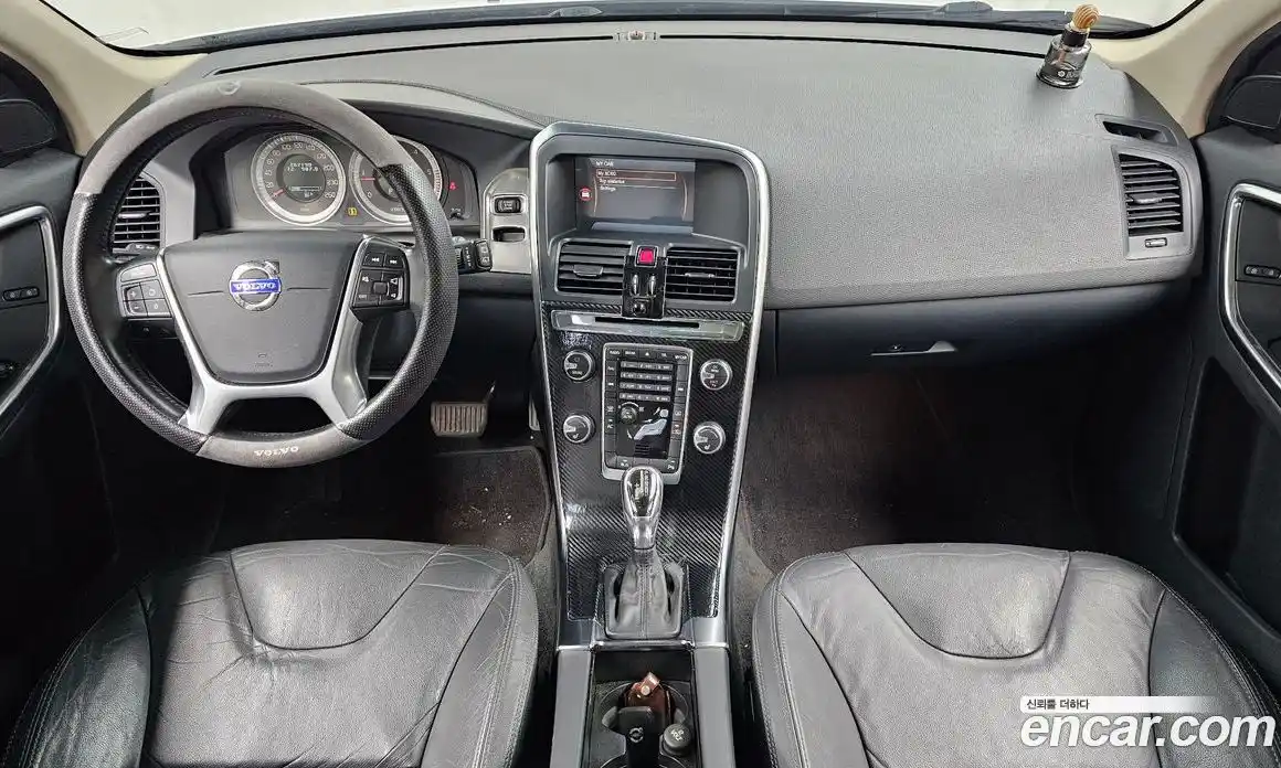 Volvo XC60 2013 2.0 автомат (гидро), фото 7
