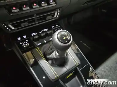 Porsche 911 2022 4.0 автомат (гидро), миниатюра 8