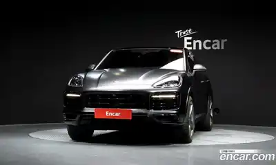 Porsche Cayenne 2023 3.0 автомат (гидро), миниатюра 2