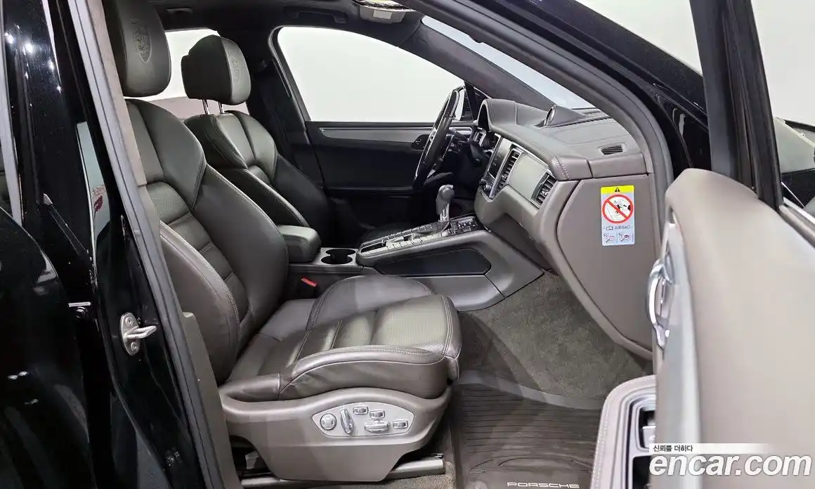 Porsche Macan 2017 3.6 автомат (гидро), фото 17
