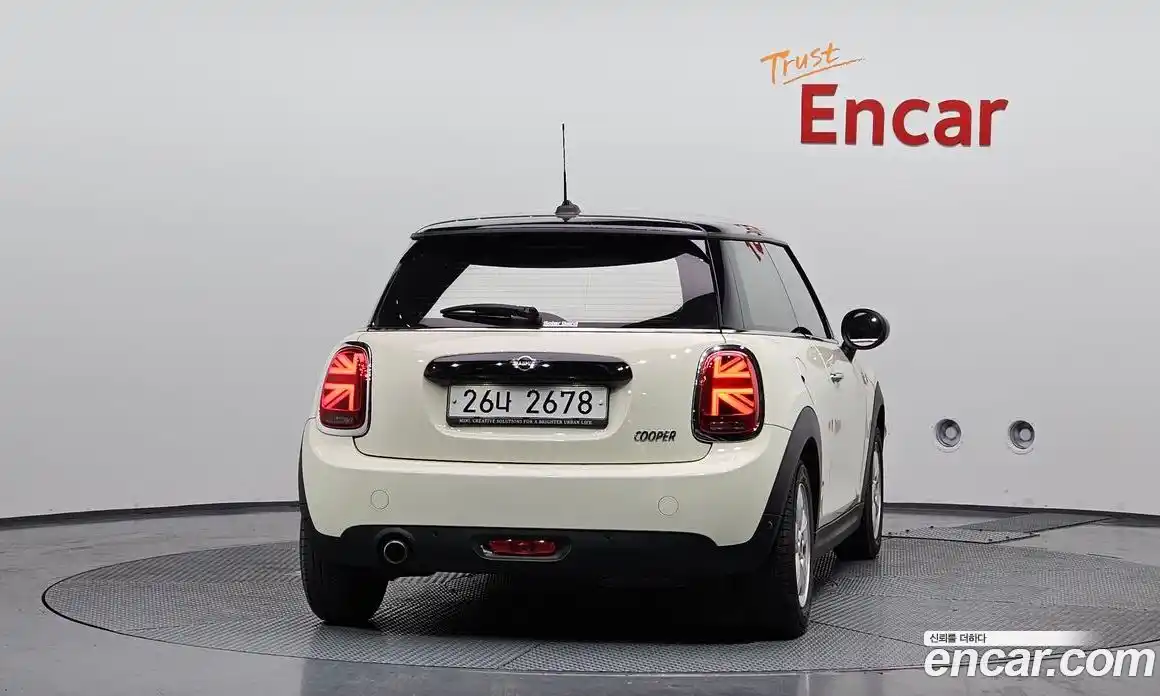 Mini Cooper 2019 1.5 автомат (гидро), фото 4