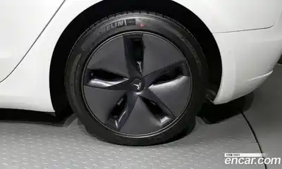 Tesla Model 3 2020 0.2 гидро, миниатюра 7