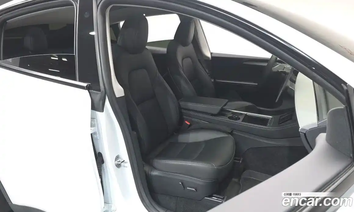 Tesla Model Y 2023 0.2 гидро, фото 15