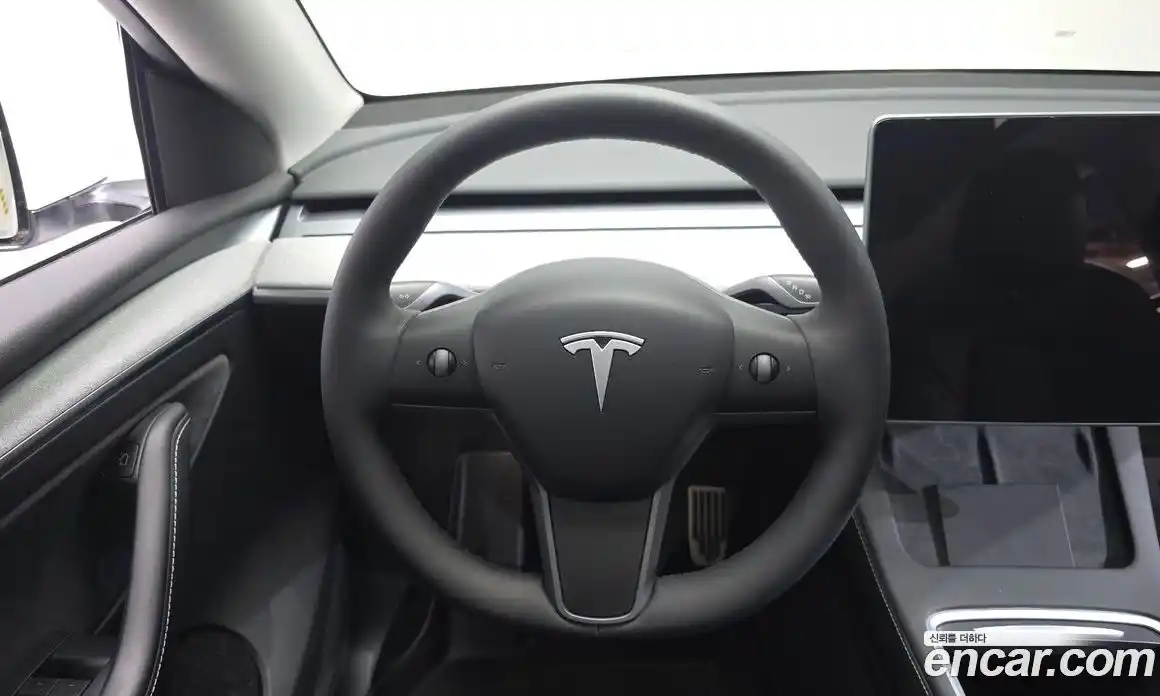 Tesla Model Y 2023 0.2 гидро, фото 18