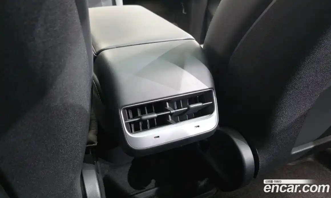 Tesla Model Y 2023 0.2 гидро, фото 33
