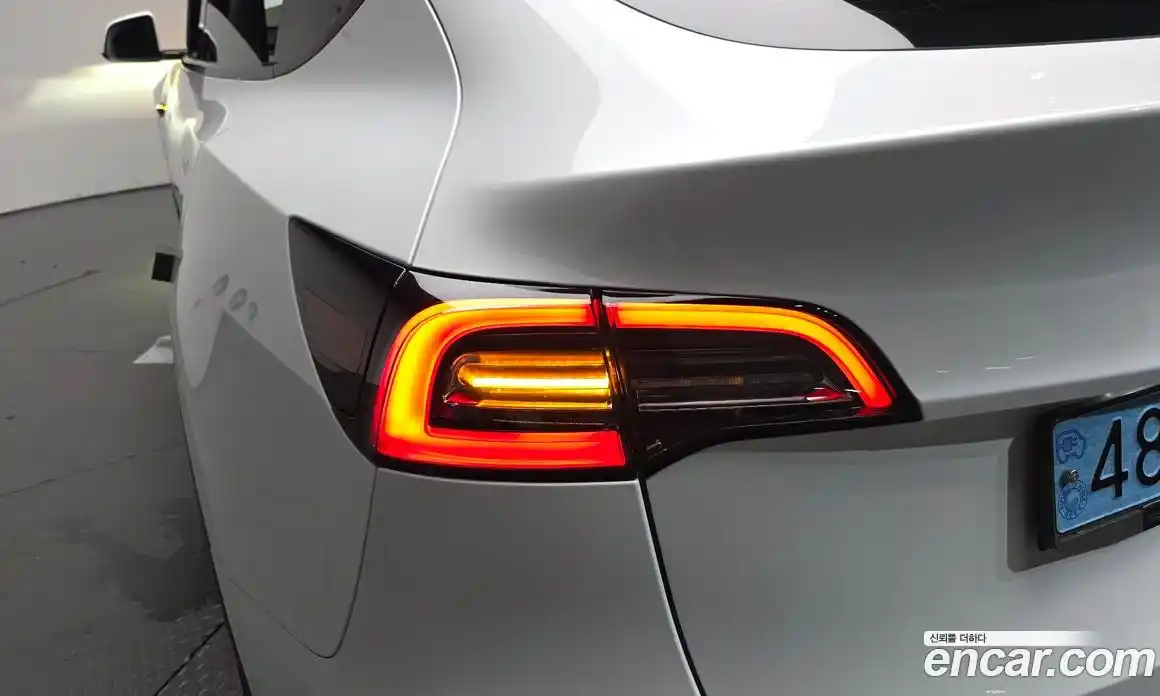 Tesla Model Y 2023 0.2 гидро, фото 8