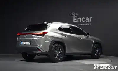 Lexus UX 2025 2.0 гидро, миниатюра 2