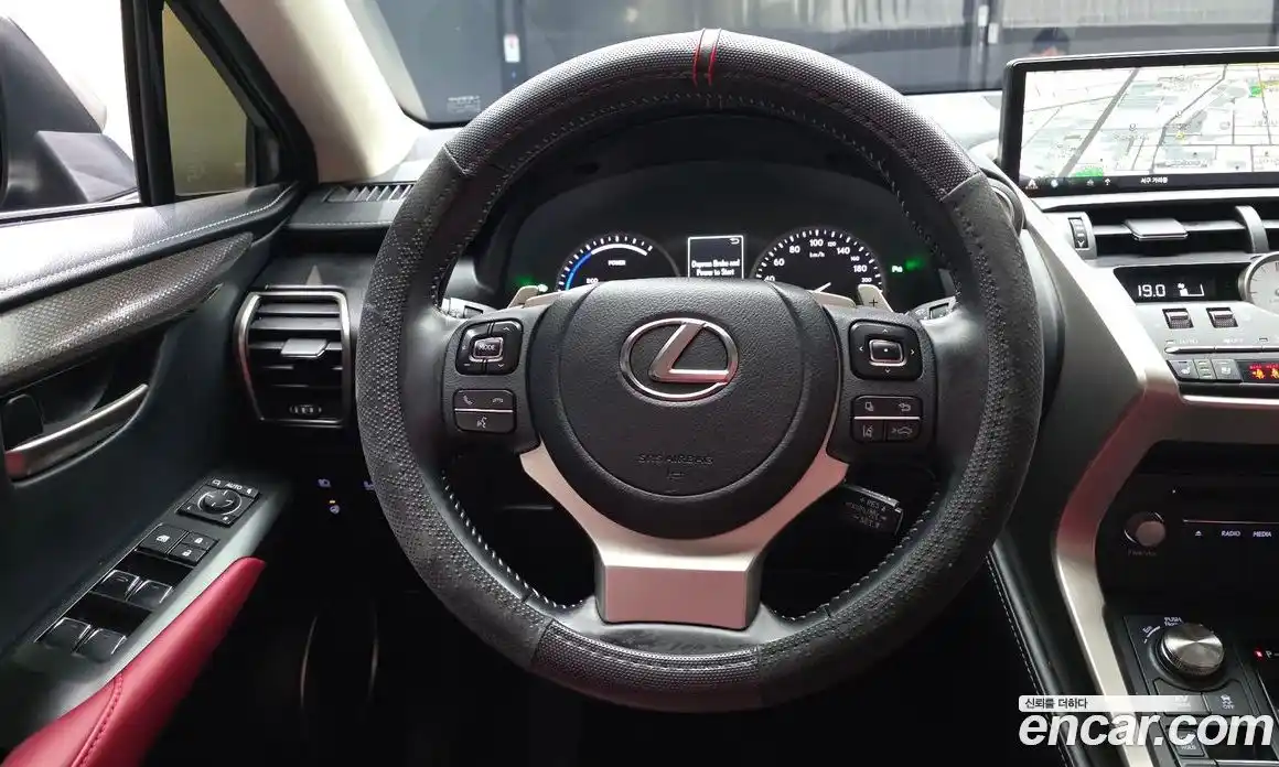 Lexus NX 2021 2.5 гидро, фото 19