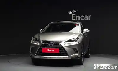 Lexus NX 2021 2.5 гидро, миниатюра 3