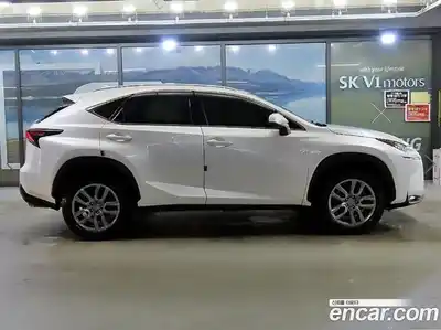 Lexus NX 2016 2.0 гидро, миниатюра 3