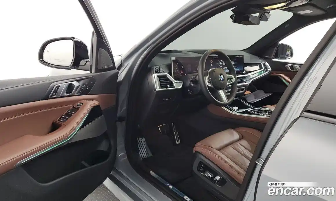 BMW X5 2025 3.0 автомат (гидро), фото 13