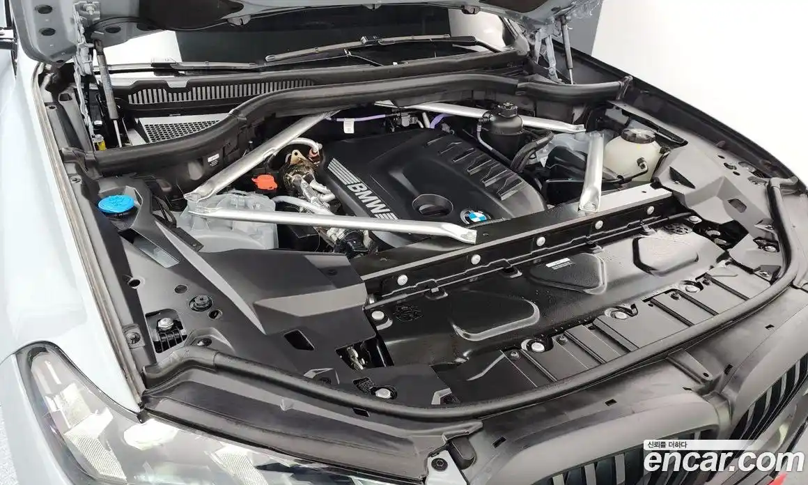 BMW X5 2025 3.0 автомат (гидро), фото 6