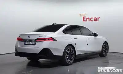 BMW 5 серия 2025 2.0 автомат (гидро), миниатюра 2