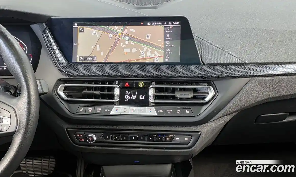 BMW 1 серия 2024 2.0 автомат (гидро), фото 20