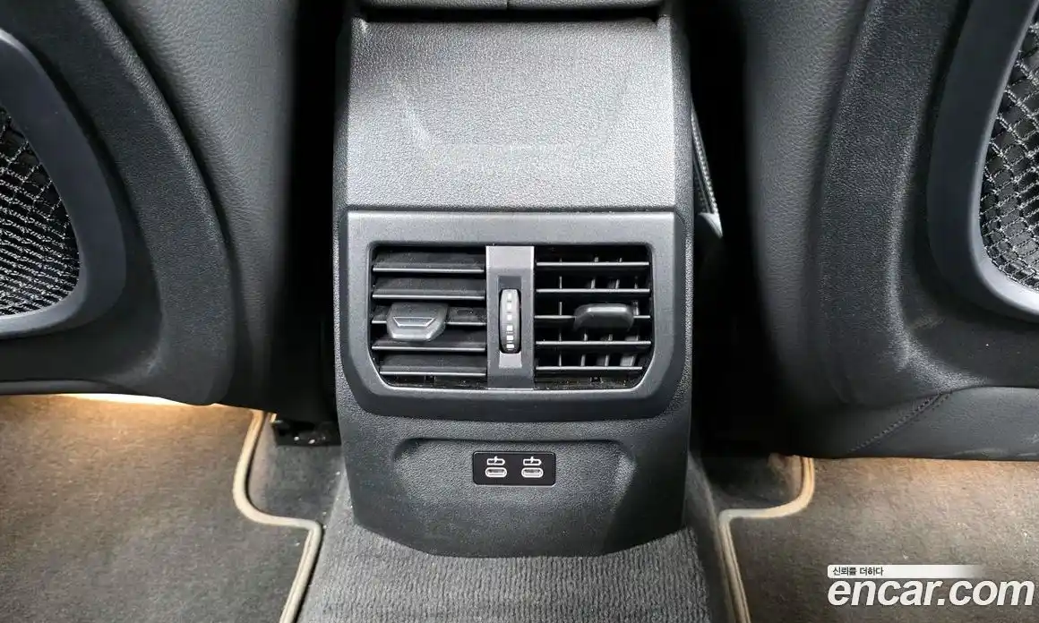 BMW 1 серия 2024 2.0 автомат (гидро), фото 24