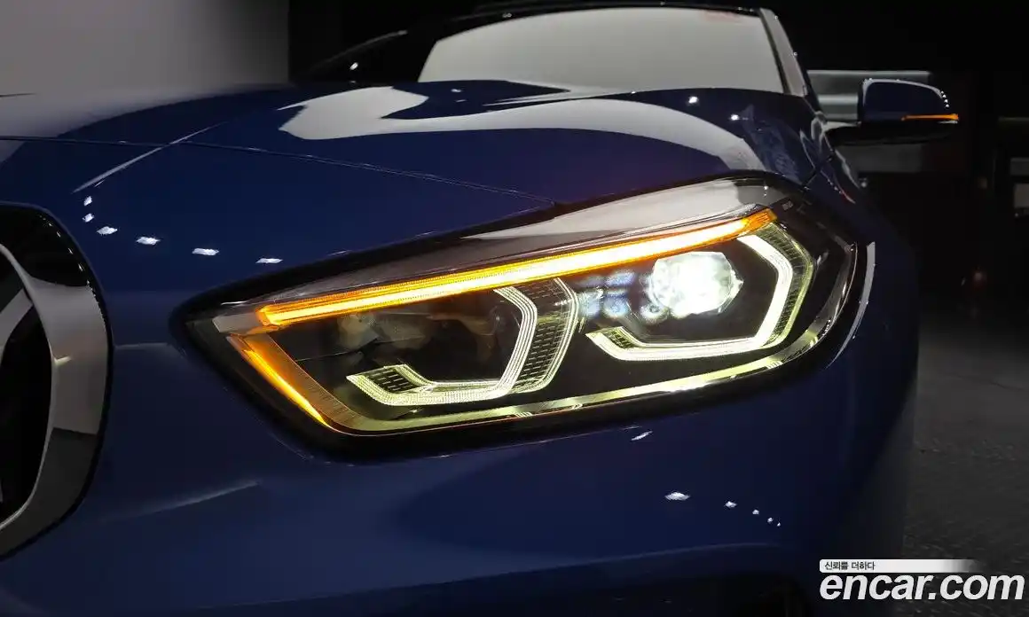 BMW 1 серия 2022 2.0 автомат (гидро), фото 8