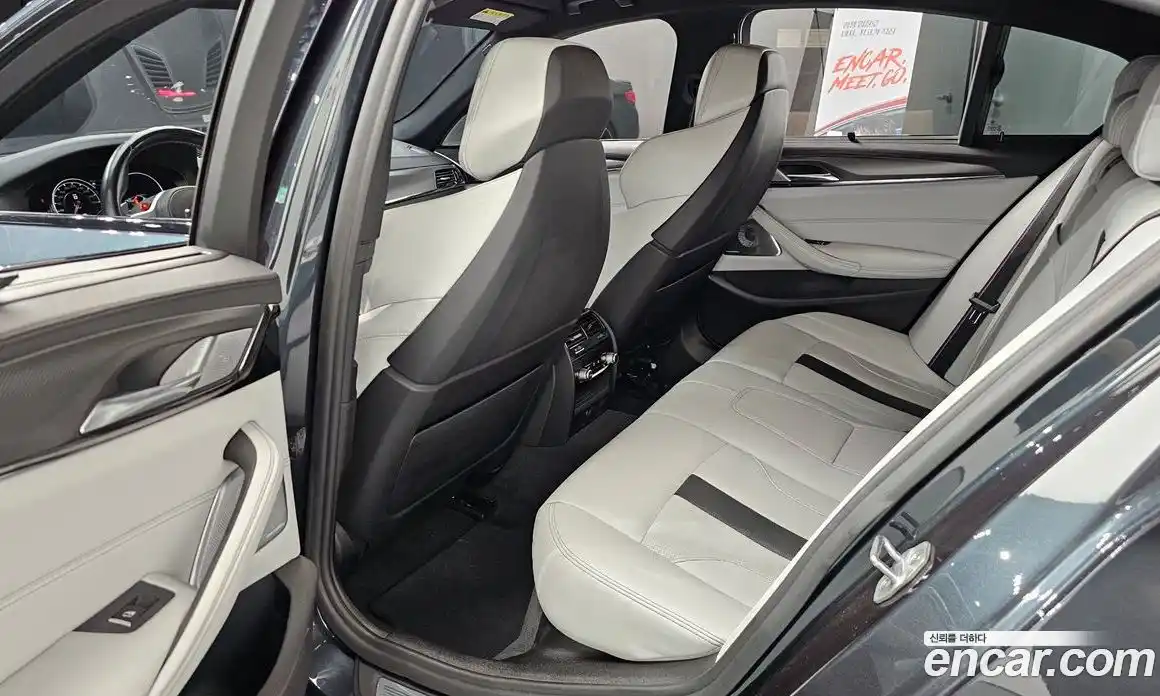 BMW M5 2019 4.4 автомат (гидро), фото 16