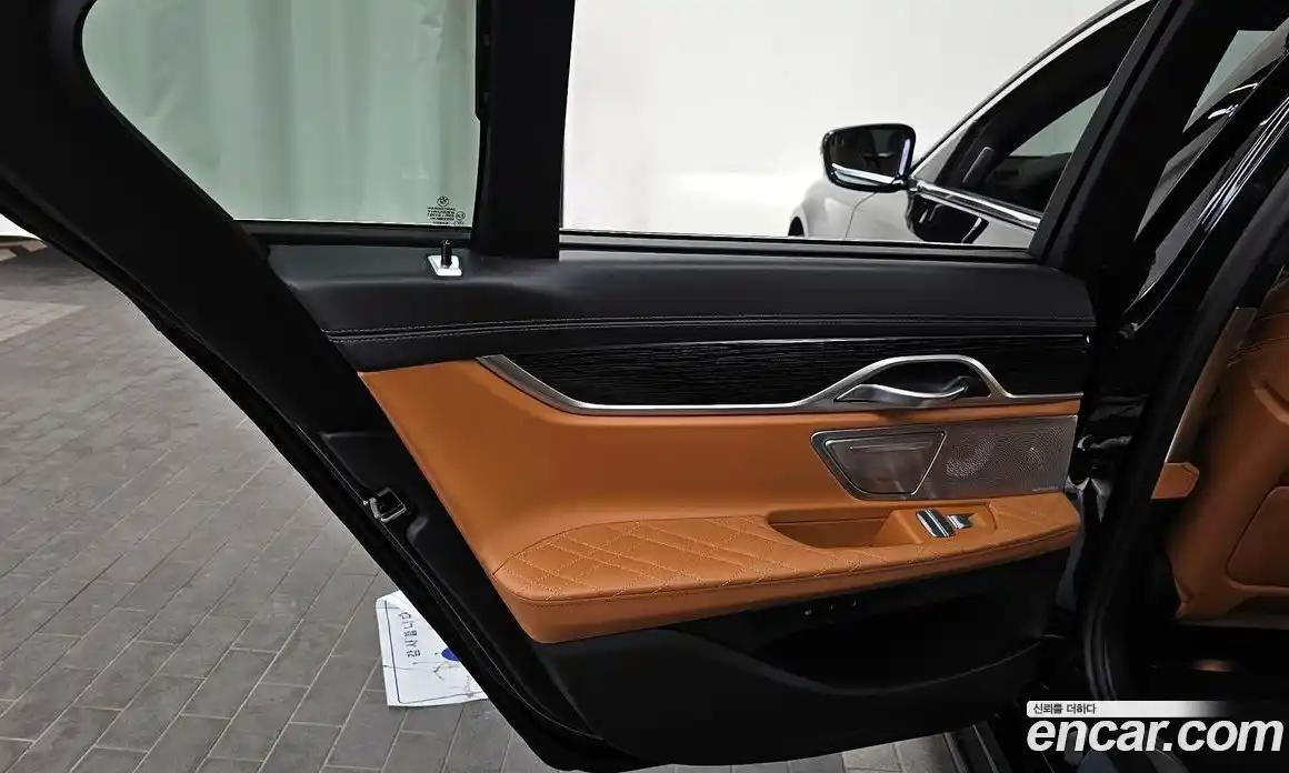 BMW 7 серия 2022 3.0 автомат (гидро), фото 15