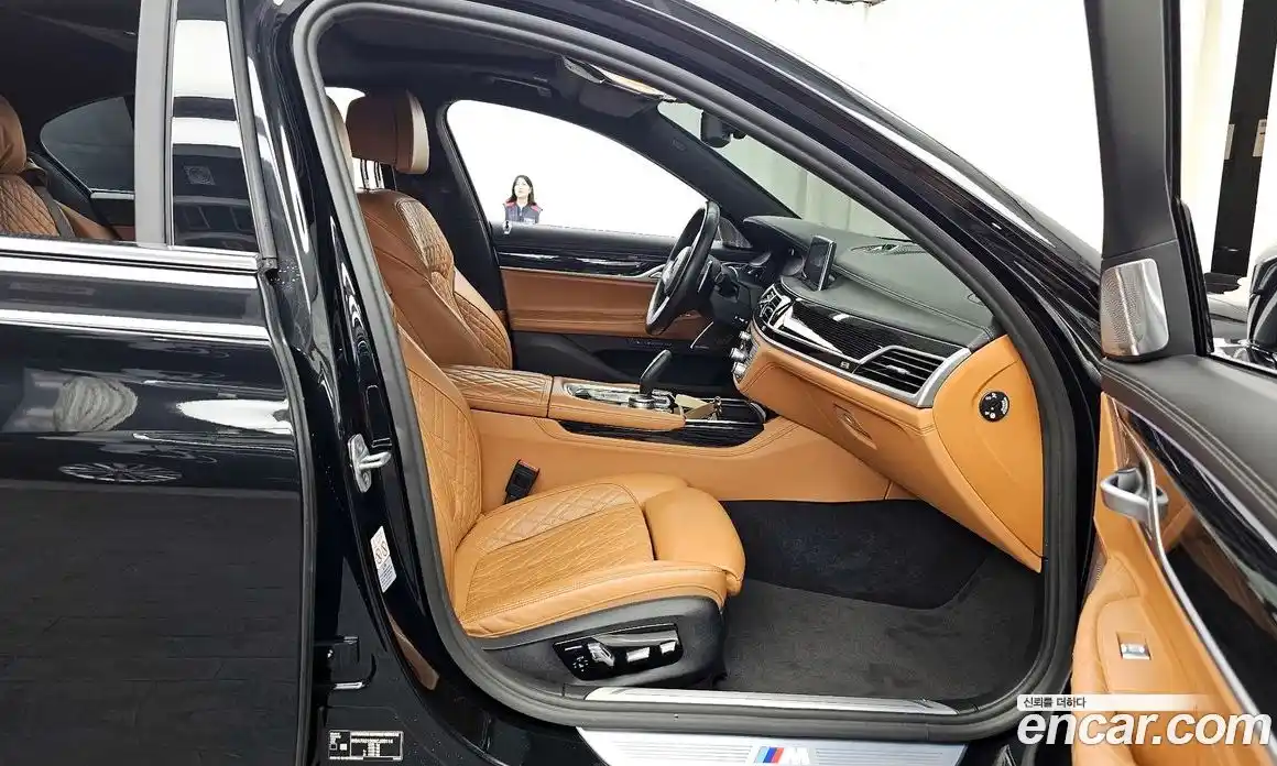 BMW 7 серия 2022 3.0 автомат (гидро), фото 17