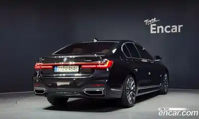 BMW 7 серия 2022 3.0 автомат (гидро), миниатюра 2