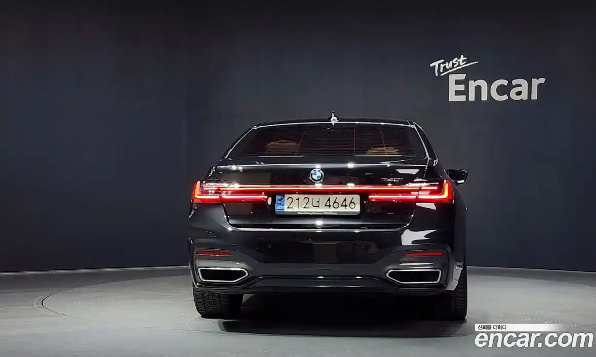 BMW 7 серия 2022 3.0 автомат (гидро), фото 4