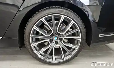 BMW 7 серия 2022 3.0 автомат (гидро), миниатюра 7